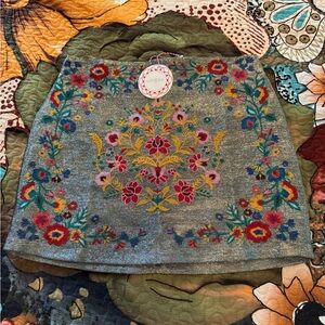 NWT UMGEE-Embroidered Floral Skirt - Multicolor